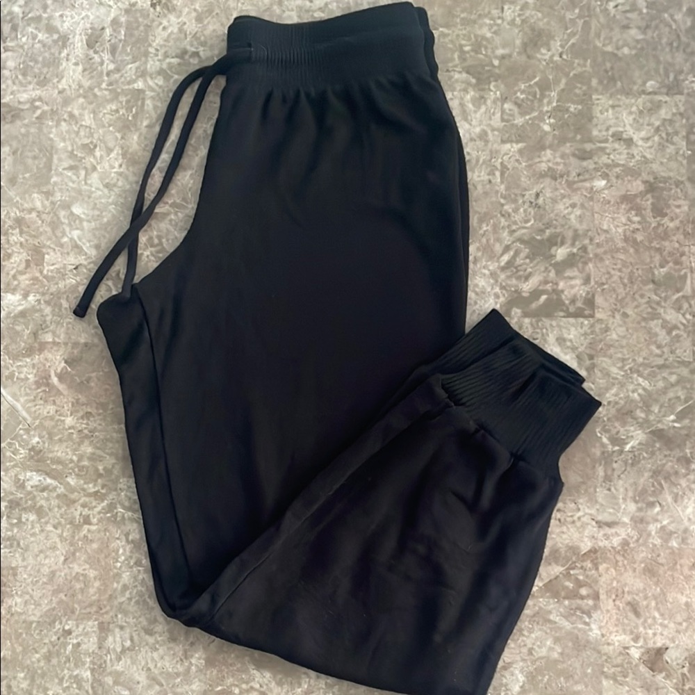 Women's GAP Black Jogger Pants